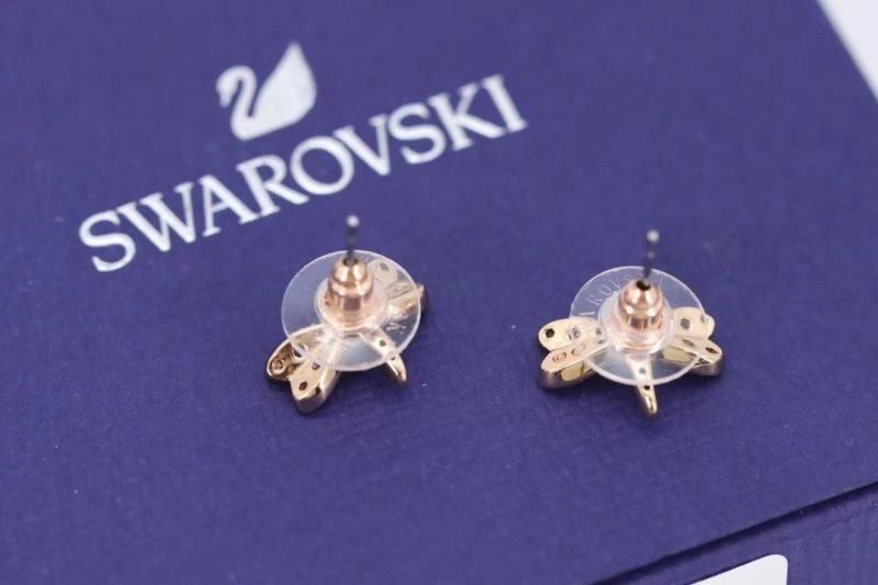 Minimalist Swarovski Earrings 252051
