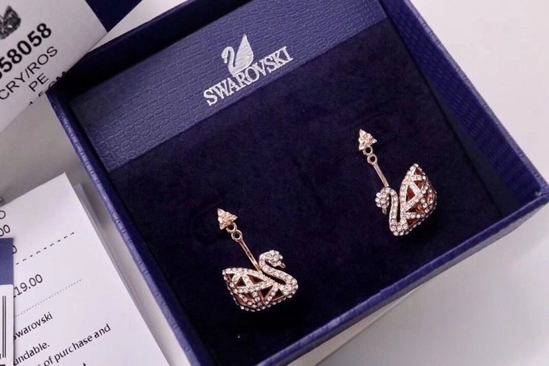 Swarovski Earrings Modern 252050