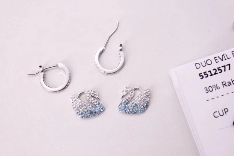Vibrant Swarovski Earrings 251994