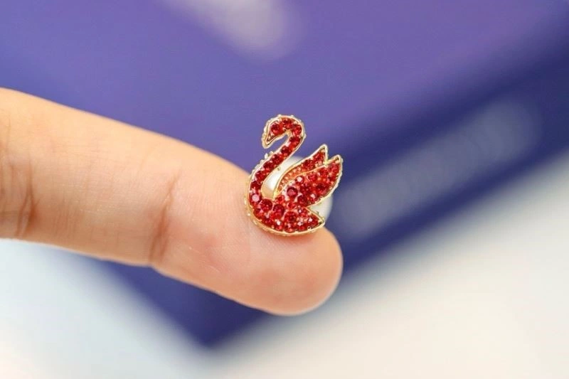 SoftTouch Swarovski Earrings 251911