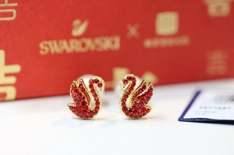 SoftTouch Swarovski Earrings 251911