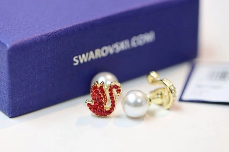 SoftTouch Swarovski Earrings 251911