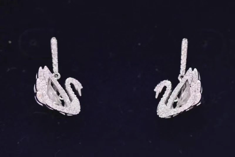 Swarovski Earrings Sporty 251899