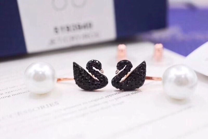 Swarovski Earrings Reliable 251892