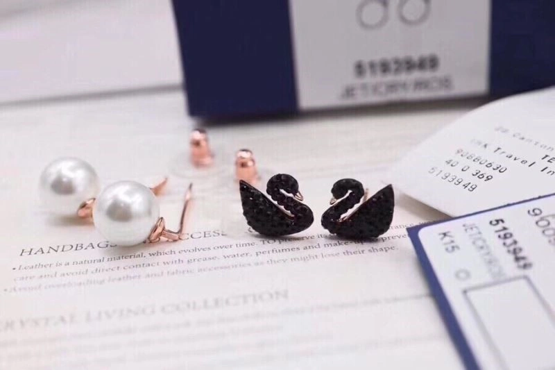 Swarovski Earrings Reliable 251892