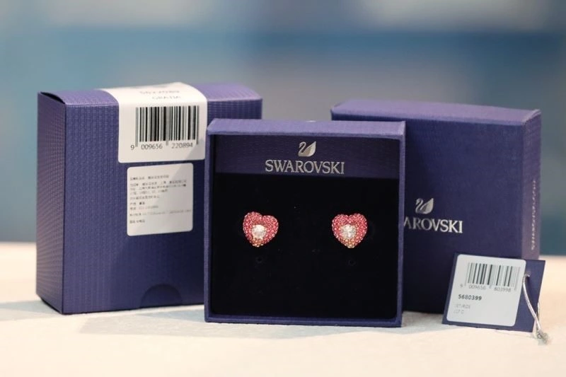 Stretchable Swarovski Earrings 251885