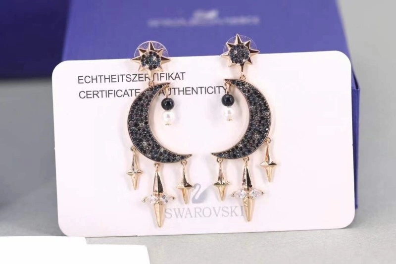UrbanChic Swarovski Earrings 251823