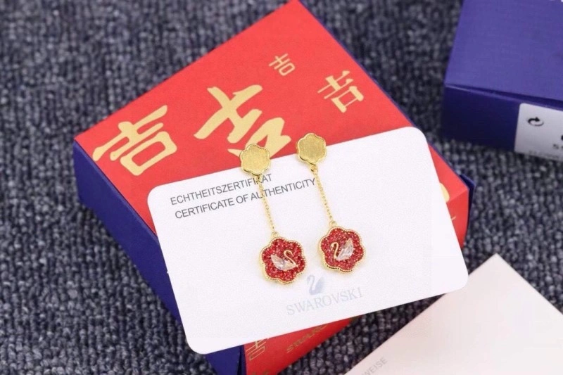 SportInspired Swarovski Earrings 251807