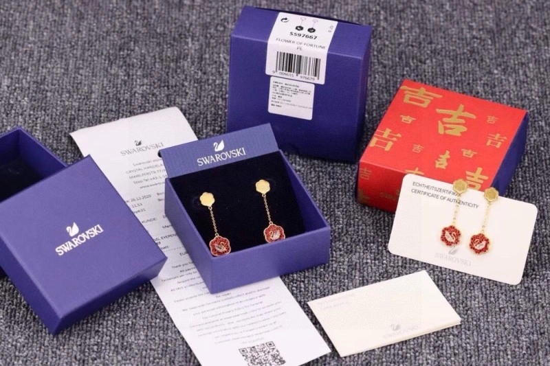 SportInspired Swarovski Earrings 251807