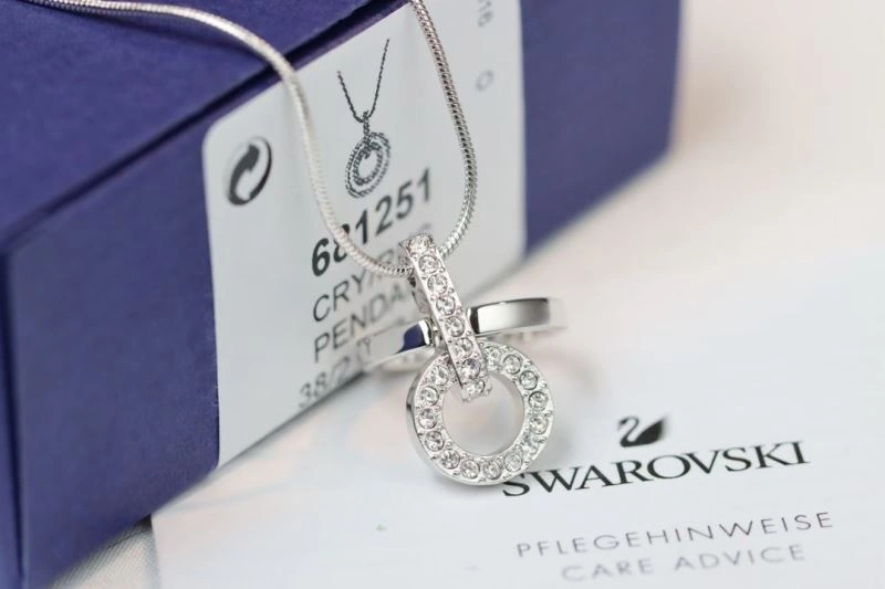 TechFriendly Swarovski Necklaces 252220