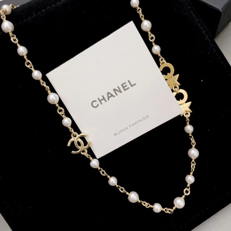 Functional Swarovski Necklaces 252243