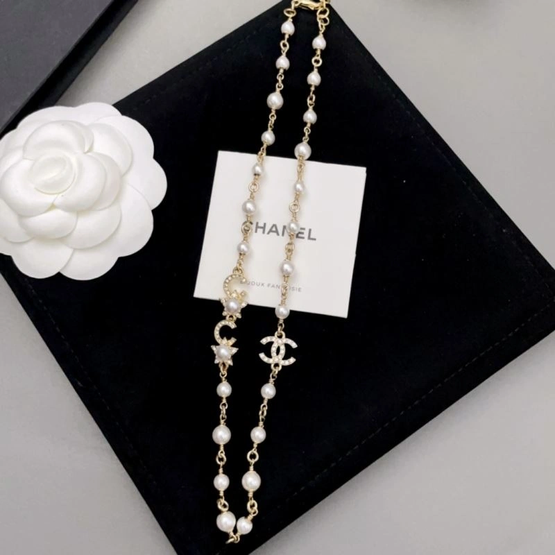 Functional Swarovski Necklaces 252243