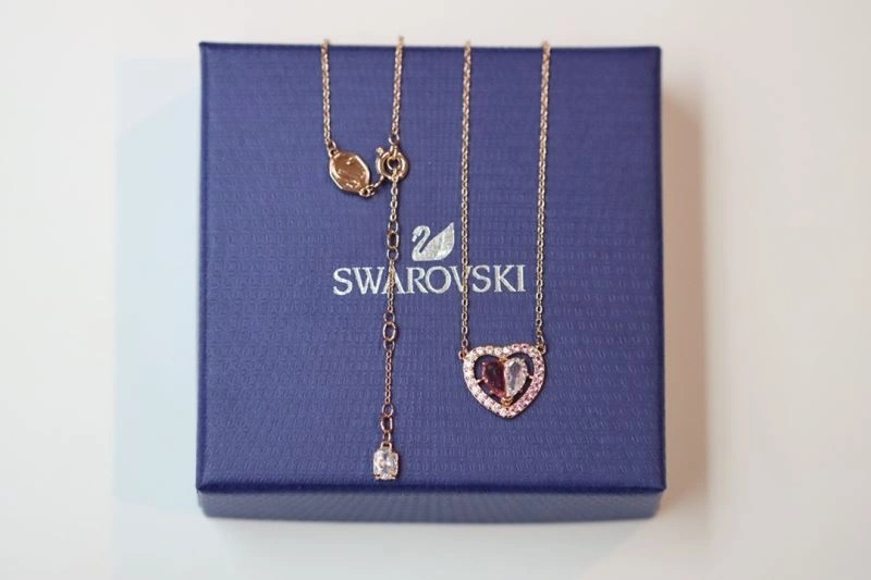 Swarovski Necklaces Lightweight 252235