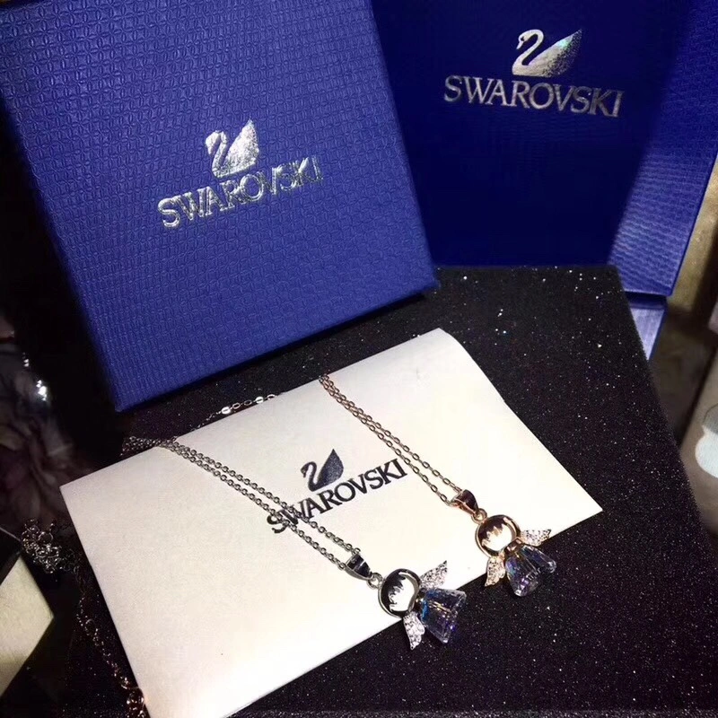 Swarovski Necklaces Functional 252247
