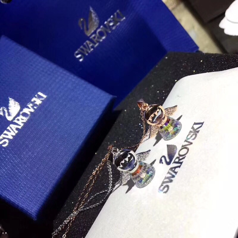 Swarovski Necklaces Functional 252247