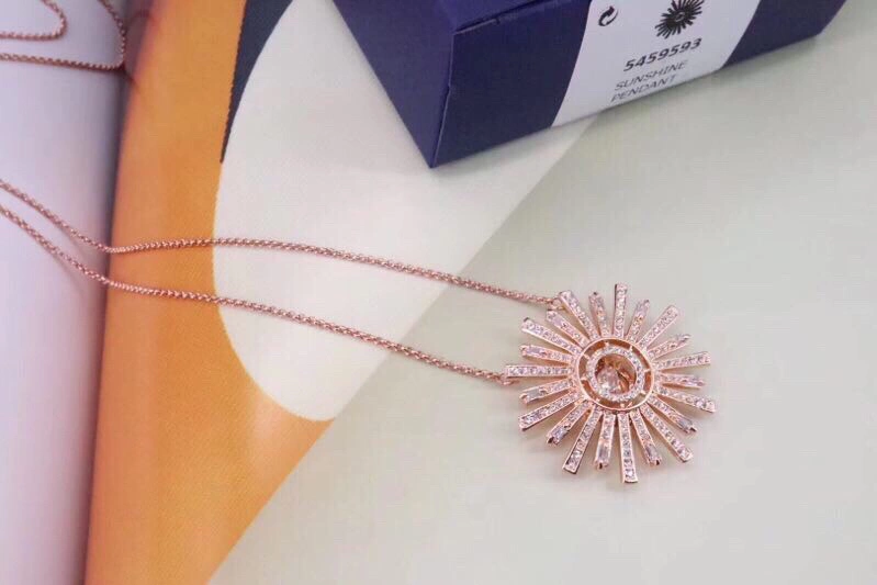 Swarovski Necklaces QuickDry 252180