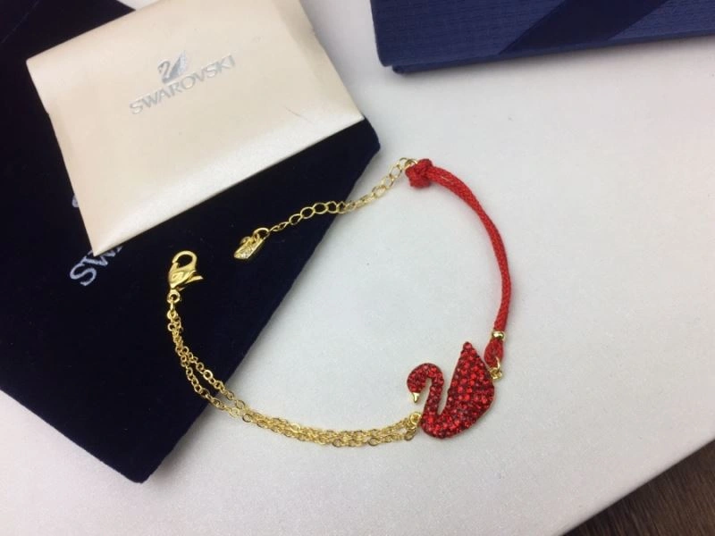 ModernLook Swarovski Necklaces 252174