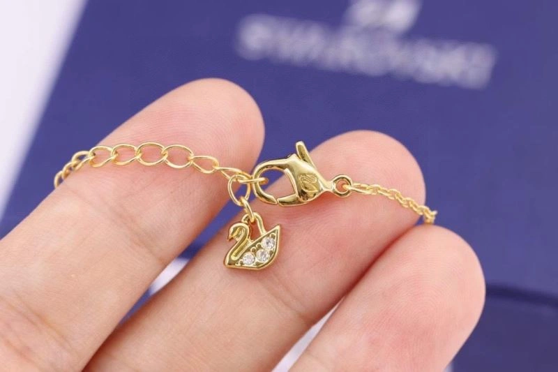 FastDry Swarovski Necklaces 252150
