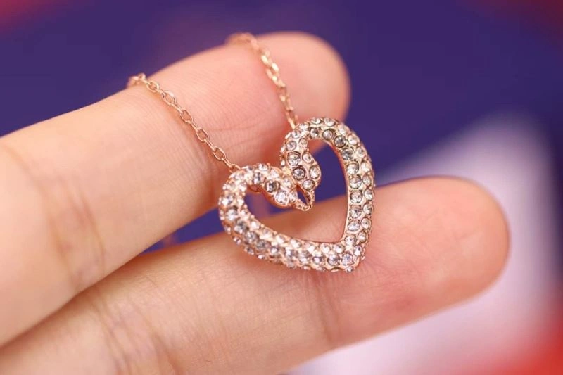 Effortless Swarovski Necklaces 252156