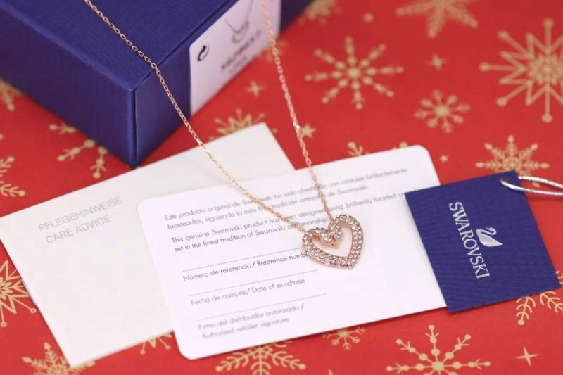 Effortless Swarovski Necklaces 252156