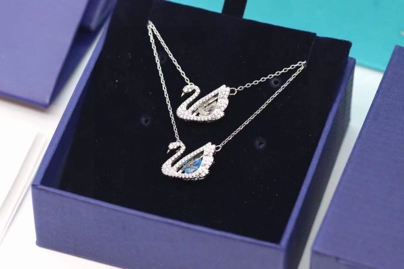 Seasonal Swarovski Necklaces 252163