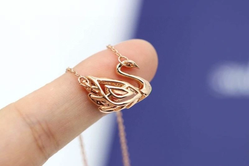 Unique Swarovski Necklaces 252160
