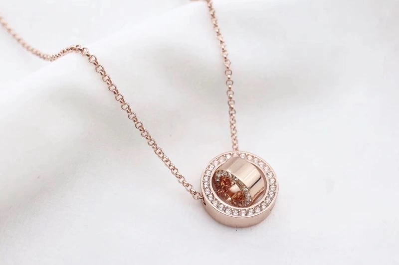 MoistureWicking Swarovski Necklaces 252109