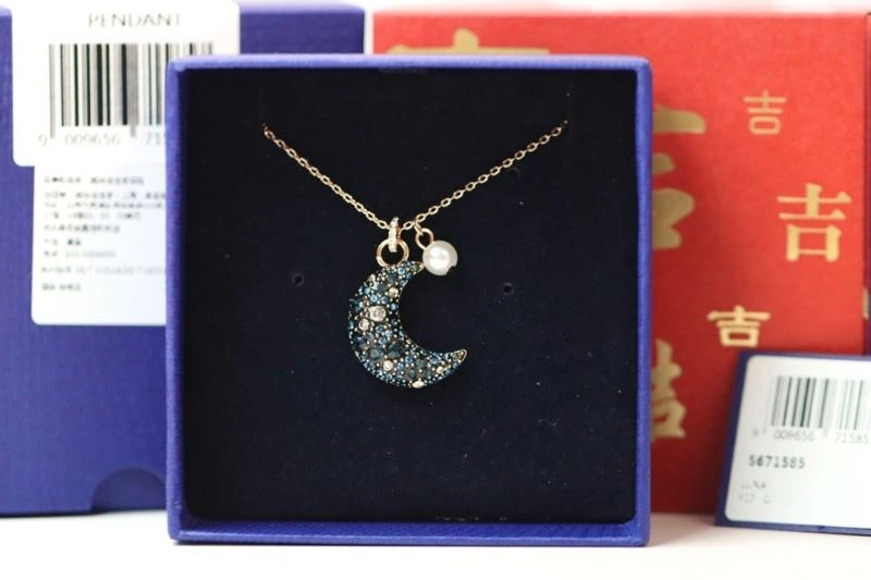 Durable Swarovski Necklaces 252125