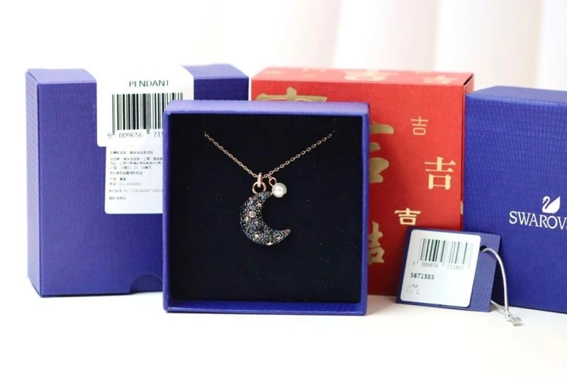 Durable Swarovski Necklaces 252125
