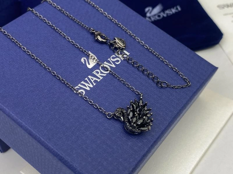 Swarovski Necklaces Lightweight 252126