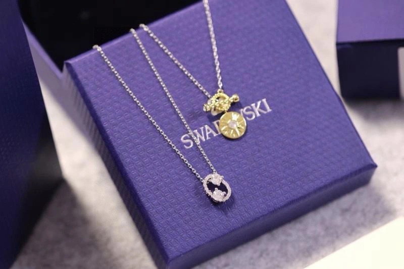 Comfortable Swarovski Necklaces 252061
