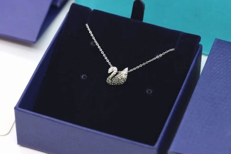 Breathable Swarovski Necklaces 252089