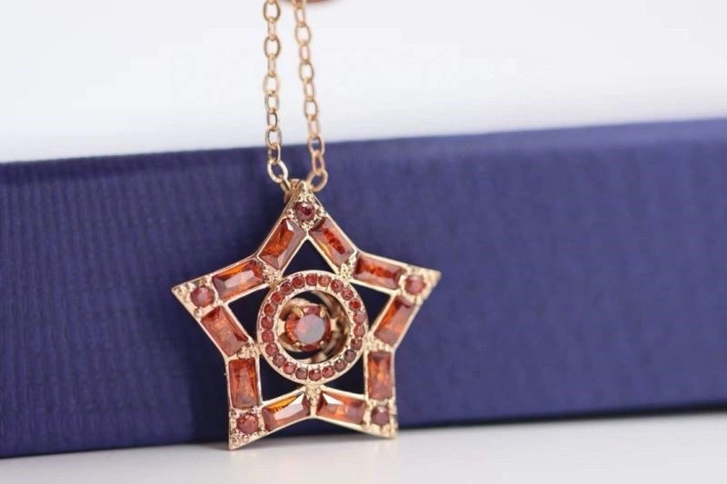 Swarovski Necklaces Breathable 252075