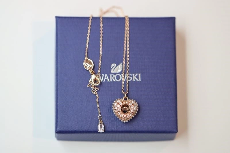 Resilient Swarovski Necklaces 252092
