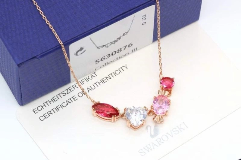 Swarovski Necklaces Resilient 252037