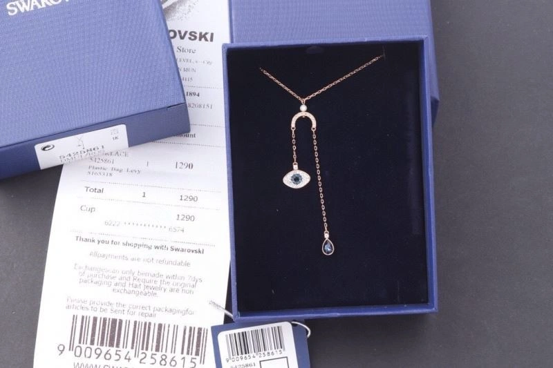 WaterResistant Swarovski Necklaces 252021