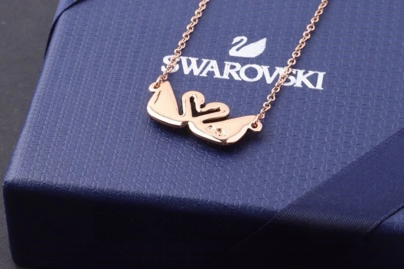 Resilient Swarovski Necklaces 252034