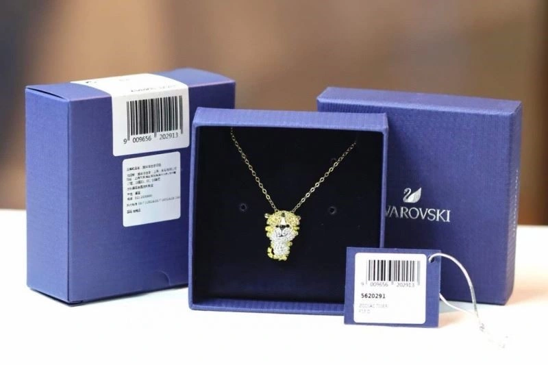 Swarovski Necklaces Effortless 252024