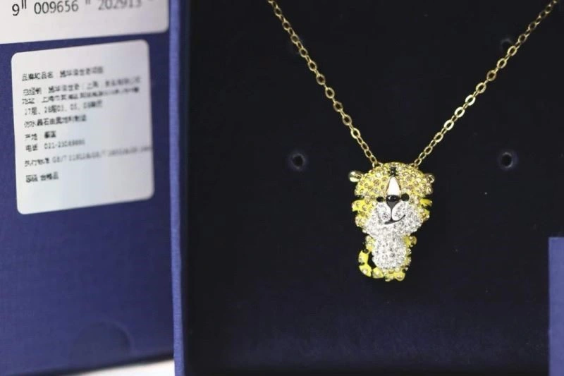 Swarovski Necklaces Effortless 252024