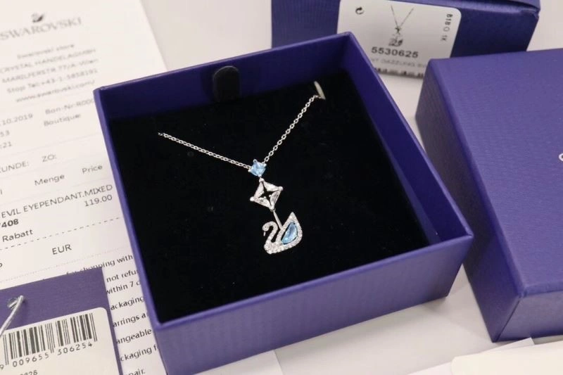 FreshLook Swarovski Necklaces 252019