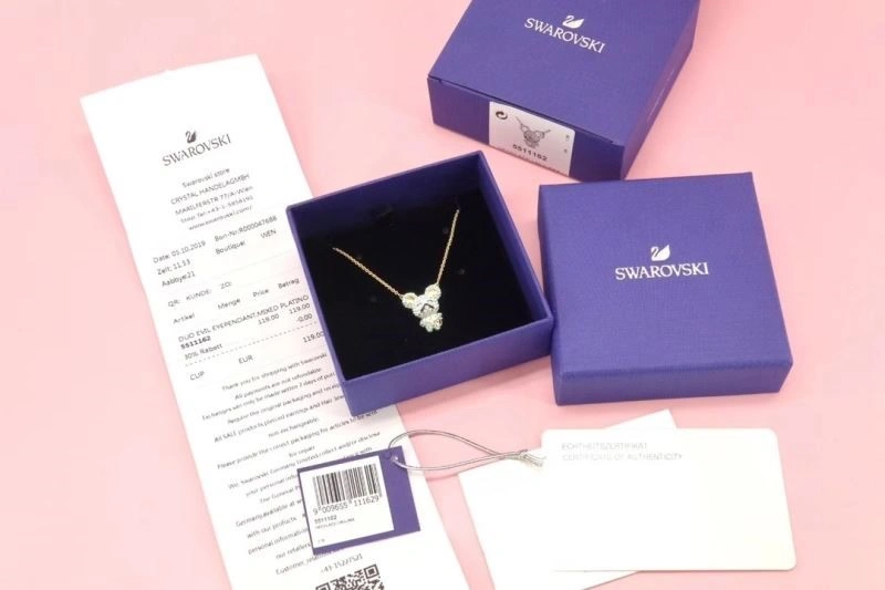 UrbanChic Swarovski Necklaces 251971