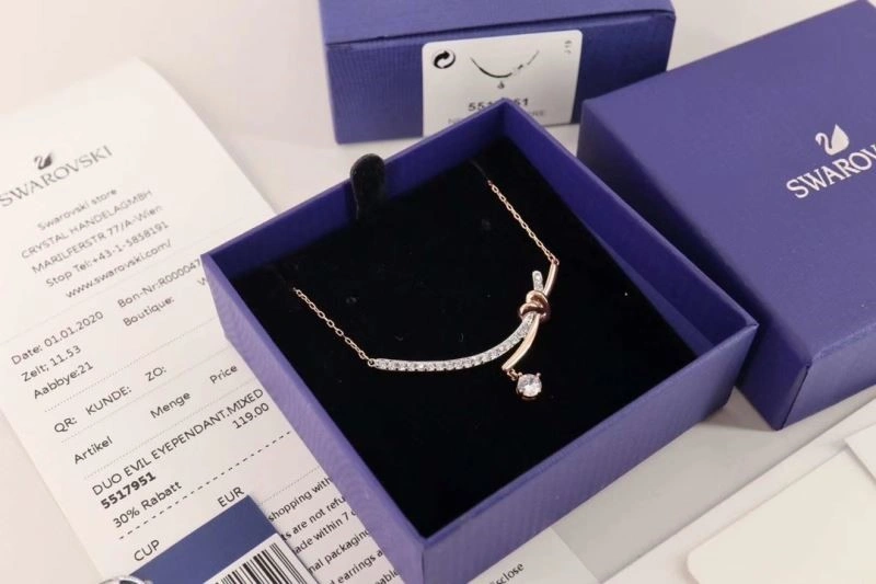 Unisex Swarovski Necklaces 251970