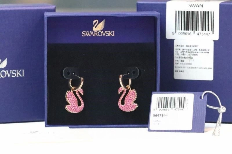 QuickDry Swarovski Necklaces 251942
