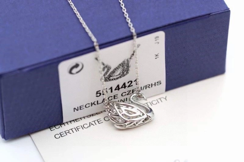 Swarovski Necklaces Effortless 251923