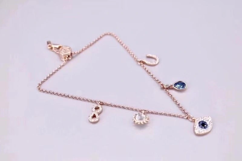 Timeless Swarovski Necklaces 251846