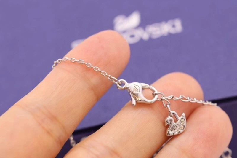 EyeCatching Swarovski Necklaces 251874
