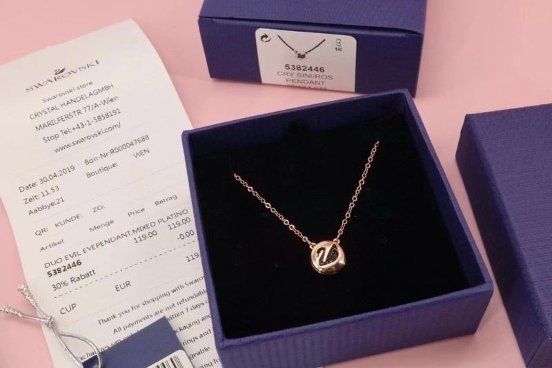 Contemporary Swarovski Necklaces 251850