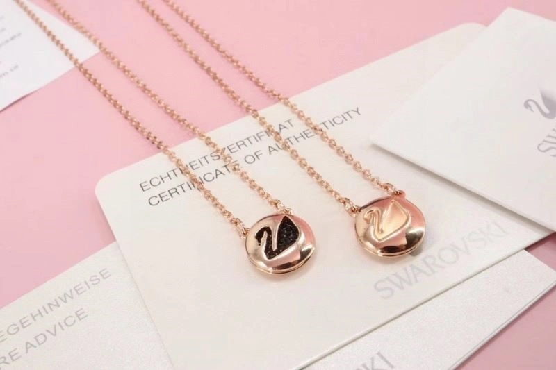 Contemporary Swarovski Necklaces 251850