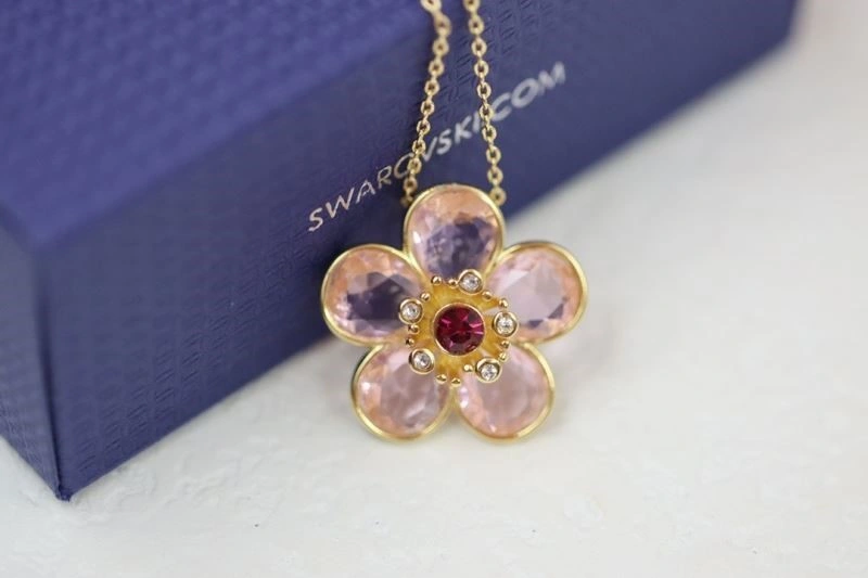 Swarovski Necklaces Classic 251873
