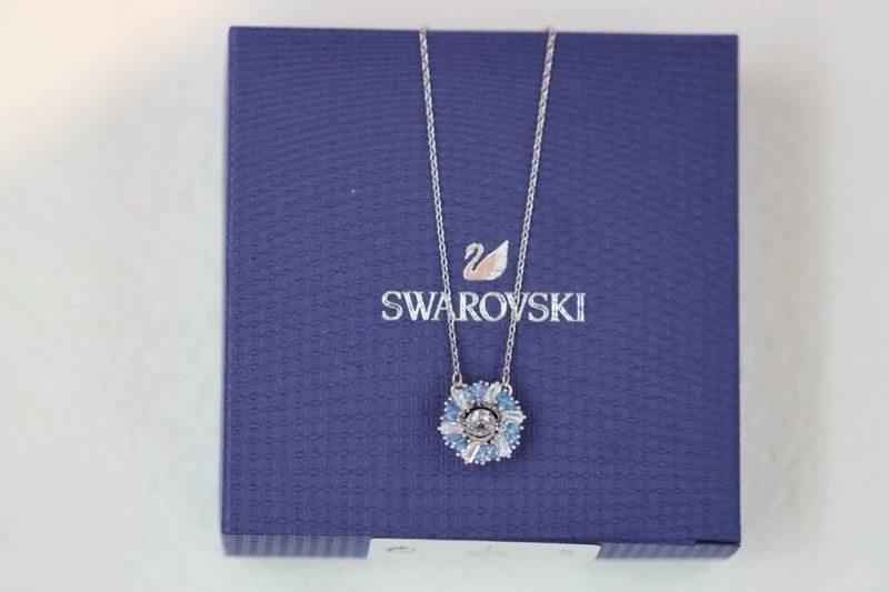 SportInspired Swarovski Necklaces 251845